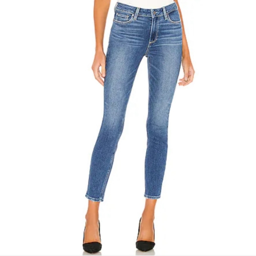 PAIGE Hoxton Ankle in Summit Distressed Size 26